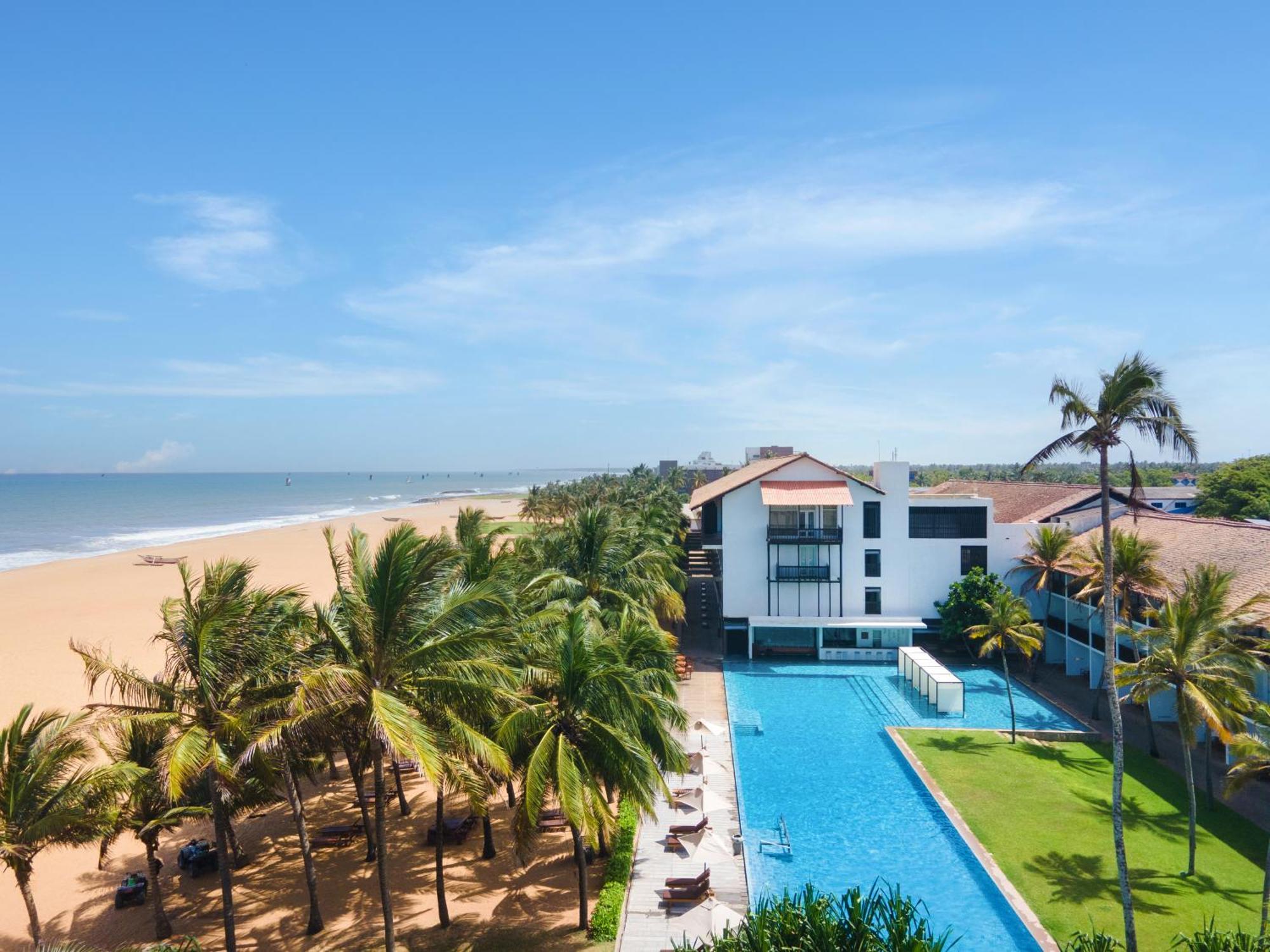 Jetwing Blue Hotel Negombo Exterior foto